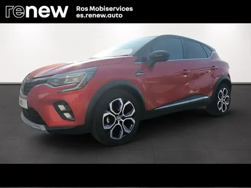Usado Renault Captur 140 CV (102 kW) 2022 Rojo SUV