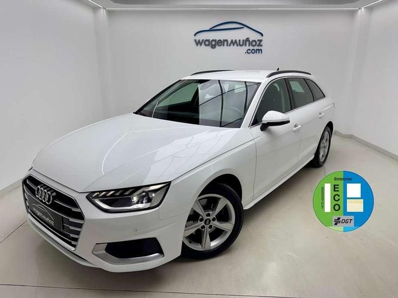 Usado Audi A4 Advanced 163 CV (119 kW) 2021 Blanco Familiar