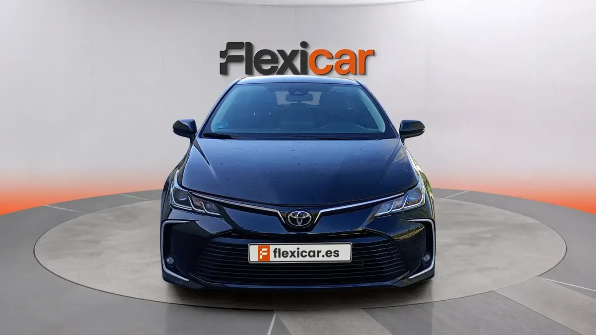 Begagnad Toyota Corolla Active 125 HK (91 kW) 2023 Sedan