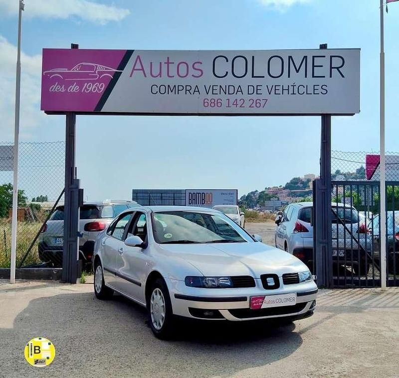 Plateado Usado 2003 Seat Toledo Stella Utilitario | 3800 € (Precio justo) - Imagen 1/4