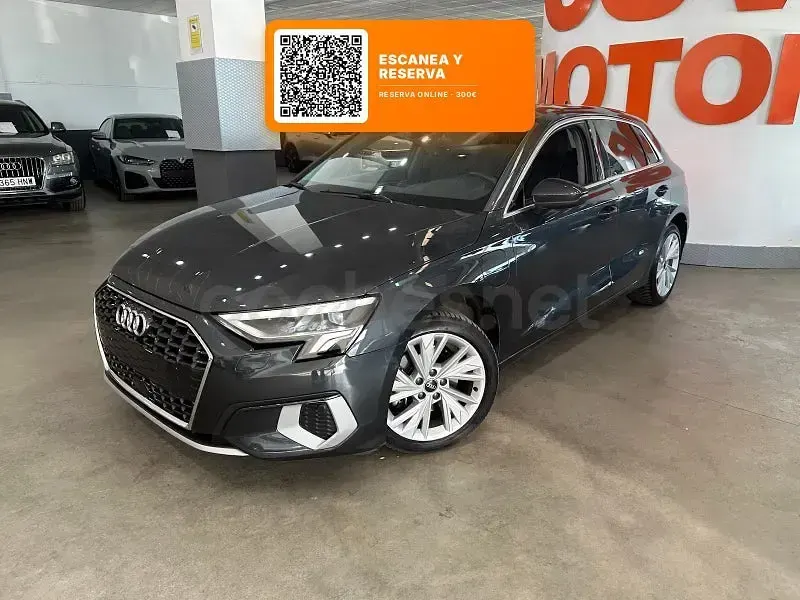 Usado Audi A3 Advanced Plus 204 CV (150 kW) 2023 Gris / plata Berlina