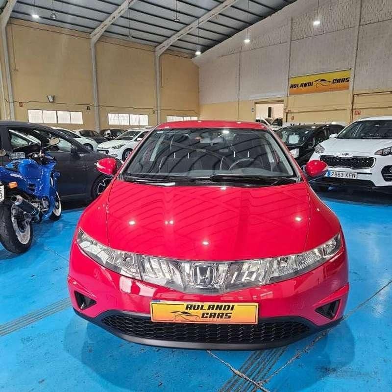Usado Honda Civic Comfort 141 CV (103 kW) 2008 Rojo Utilitario
