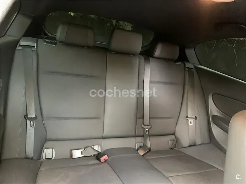 Usado BMW 120 177 CV (130 kW) 2008 Azul Utilitario