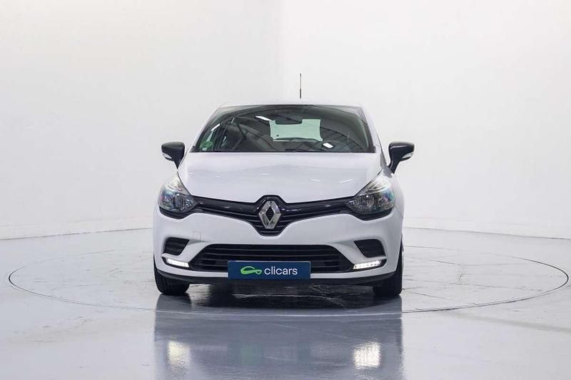 Usado Renault Clio IV Life 75 CV (55 kW) 2017 Blanco Utilitario