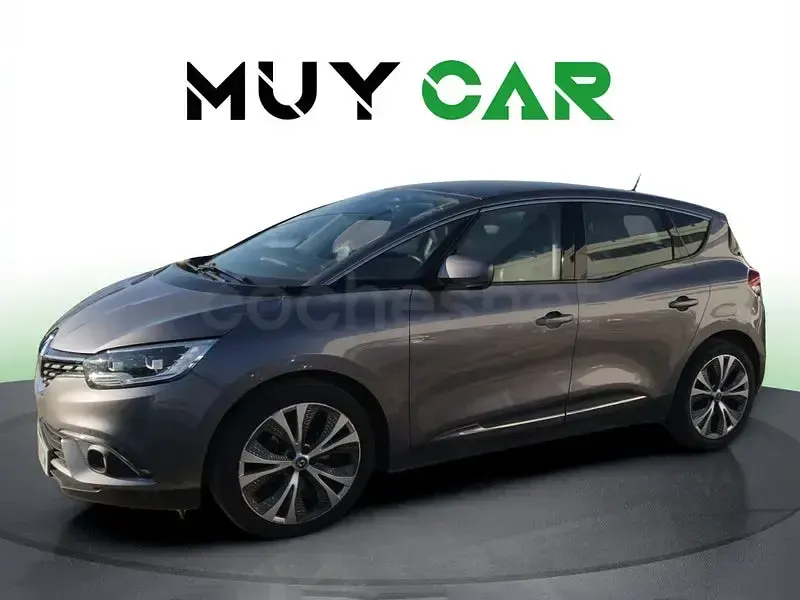 Usado Renault Scénic Zen 130 CV (95 kW) 2017 Gris / plata Monovolumen