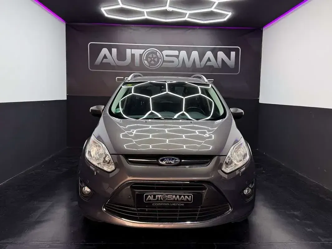 Usado Ford C-MAX Trend 125 CV (91 kW) 2015 Gris Monovolumen