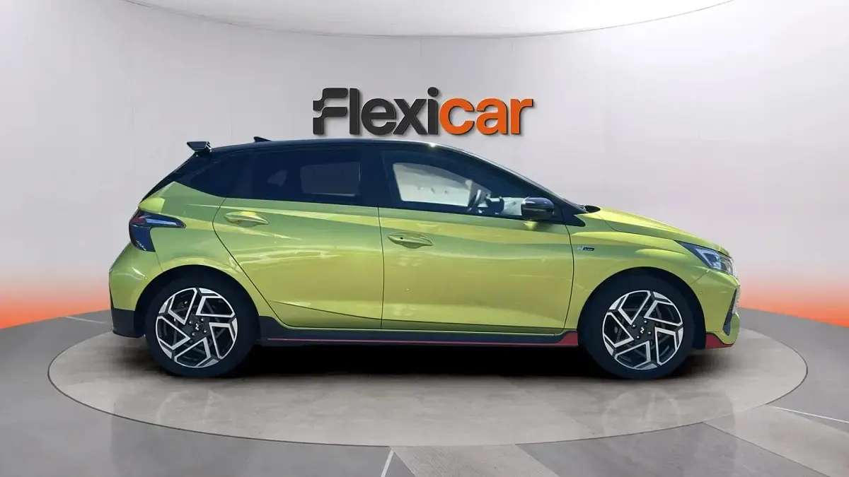 Usado Hyundai i20 N Line 101 CV (74 kW) 2025 Amarillo Utilitario
