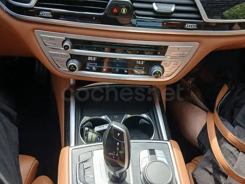 Usado BMW 730 286 CV (210 kW) 2022 Negro Berlina