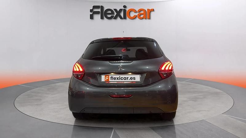 Używany Peugeot 208 Active 82 KM (60 kW) 2017 Szary Hatchback