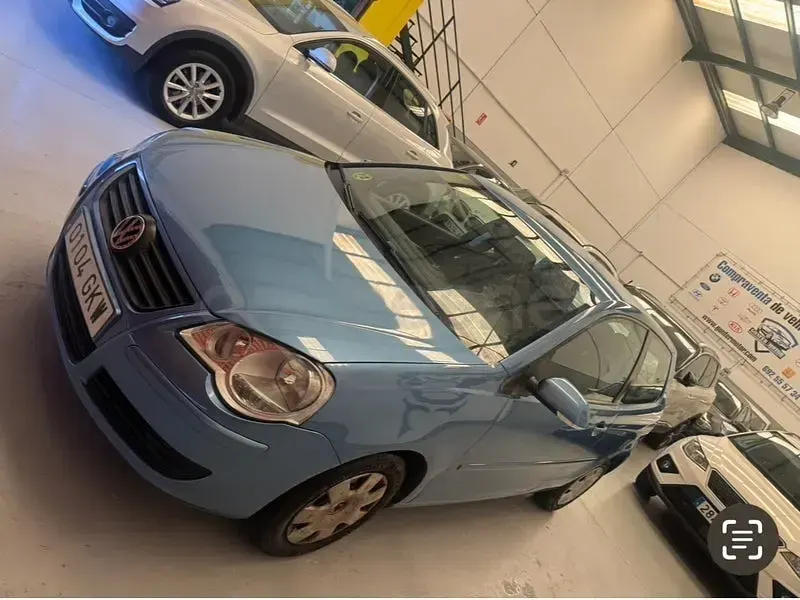 Usado VW Polo 80 CV (58 kW) 2008 Azul Utilitario