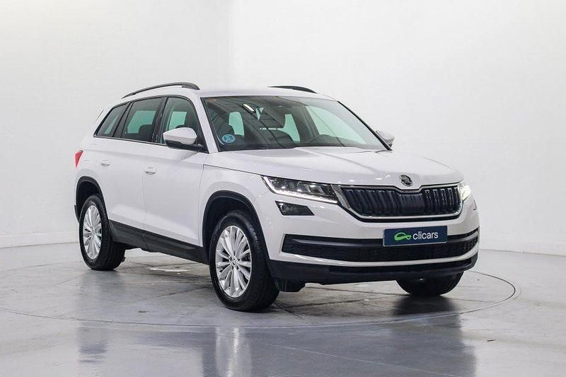 Usado Skoda Kodiaq Ambition 150 CV (110 kW) 2021 Blanco SUV