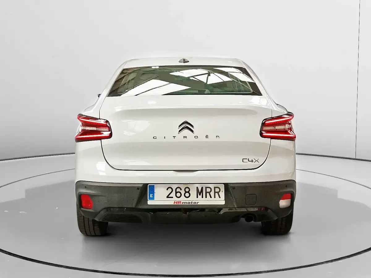 Usado Citroën C4 PureTech 102 CV (75 kW) 2024 Blanco SUV