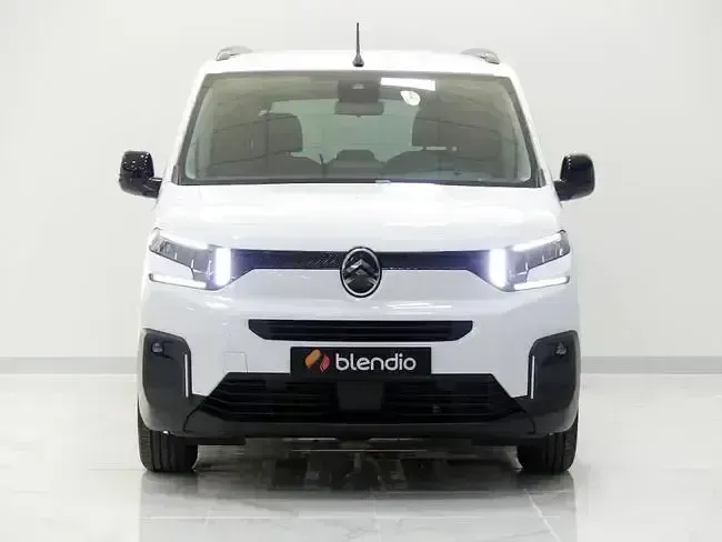 Usado Citroën Berlingo 102 CV (75 kW) 2024 Blanco Monovolumen