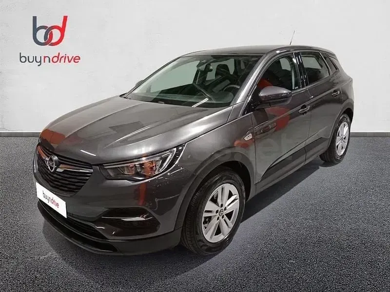 Usado Opel Grandland X Selective 130 HP (95 kW) 2017 Cinzento SUV