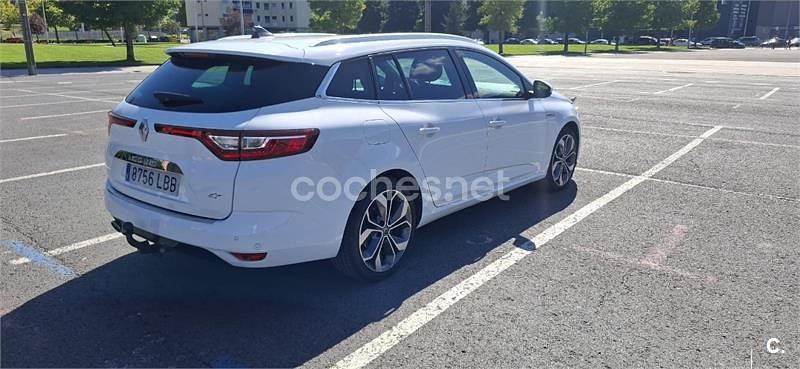 Usado Renault Mégane GrandTour Business 140 CV (102 kW) 2019 Blanco Familiar