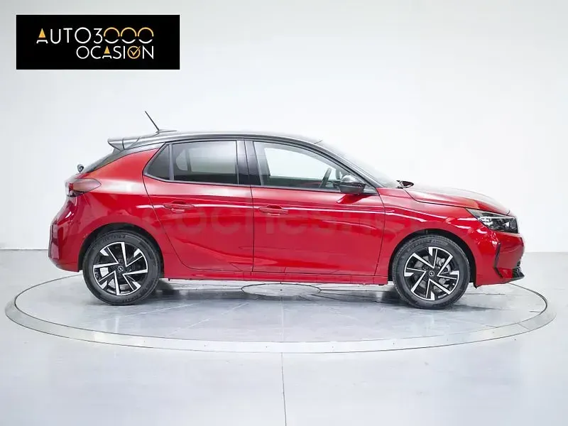 Nuevo Opel Corsa 100 CV (73 kW) 2026 Rojo Utilitario
