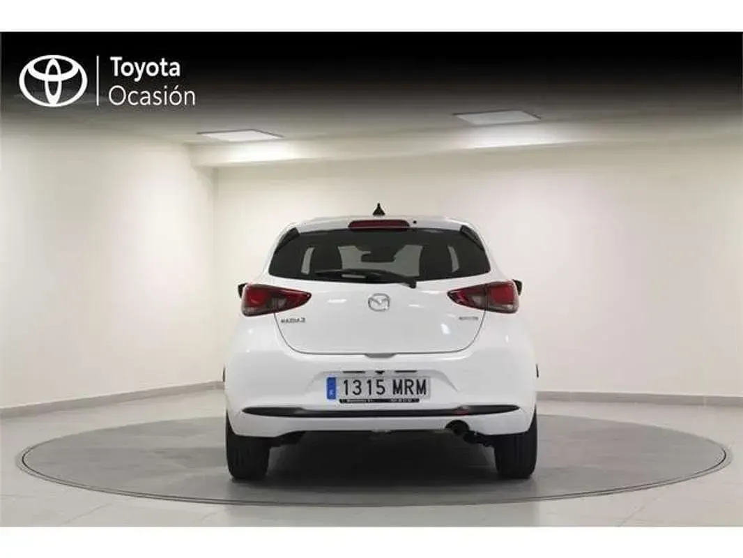 Usado Mazda 2 Homura-Line 90 CV (66 kW) 2024 Blanco Utilitario