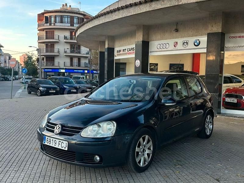 Usado VW Golf IV Highline 115 CV (84 kW) 2006 Azul Berlina