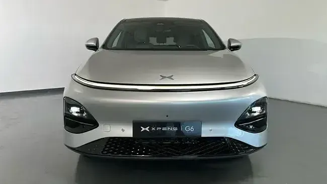 Nuevo XPENG G6 RWD Standard Range 184 kW (251 CV) 2025 Gris SUV