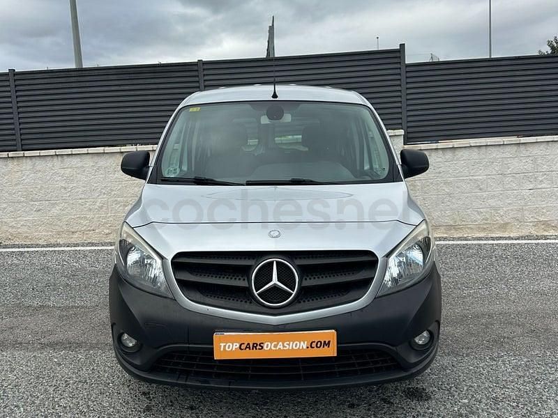 Usado Mercedes Citan 109 90 CV (66 kW) 2015 Granate Familiar