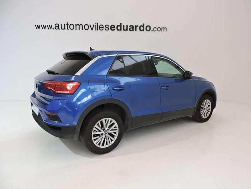 Usado VW T-Roc Edition 110 CV (80 kW) 2021 Azul SUV