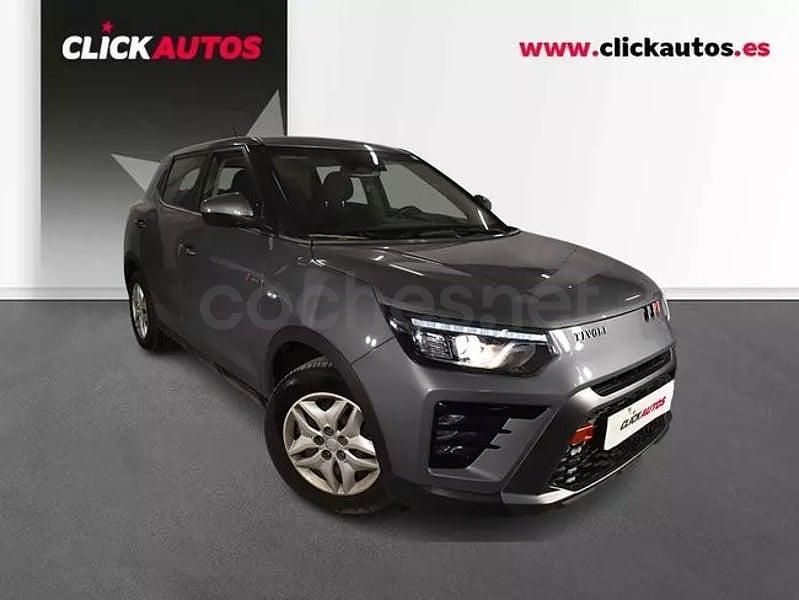 Usado Ssangyong (KGM) Tivoli 135 CV (99 kW) 2024 Gris / plata SUV