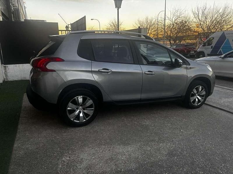 Usado Peugeot 2008 Crossway 99 CV (72 kW) 2016 Gris SUV