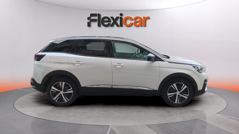 Usado Peugeot 3008 Allure 131 CV (96 kW) 2018 Blanco SUV