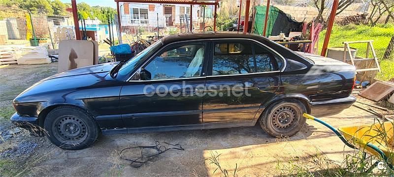 Usado BMW 525 143 CV (105 kW) 1992 Negro Berlina