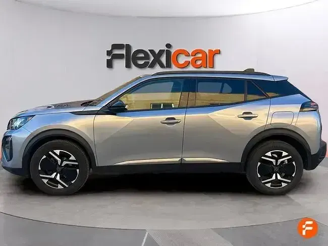 Usado Peugeot 2008 Allure 130 CV (95 kW) 2024 Gris SUV