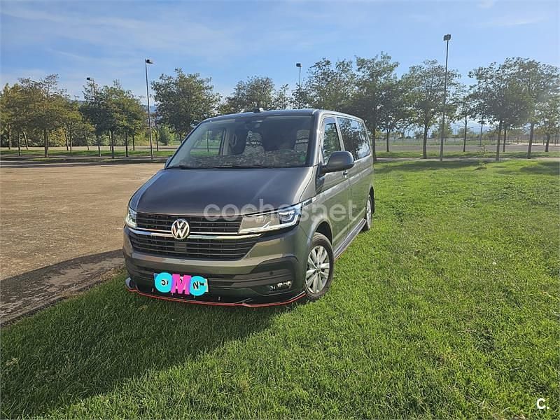 Usado VW Multivan 150 CV (110 kW) 2021 Gris / plata Van