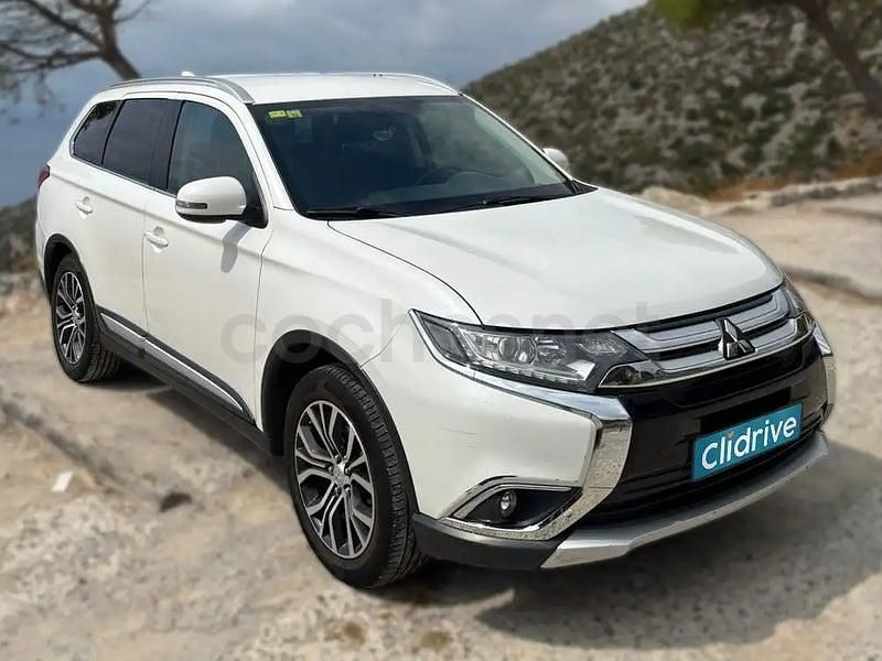 Usado Mitsubishi Outlander Motion 150 CV (110 kW) 2018 Blanco SUV