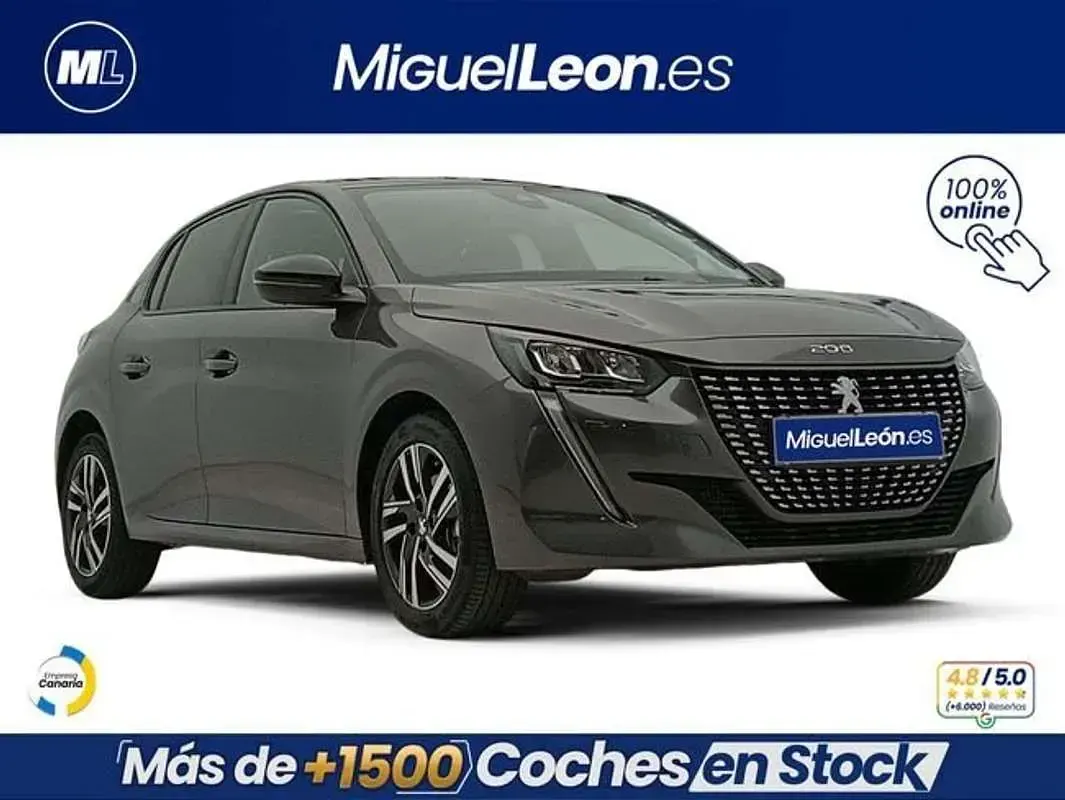 Usado Peugeot 208 Active 102 CV (75 kW) 2023 Gris Utilitario