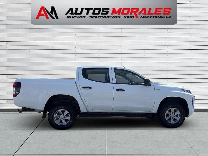 Käytetty Mitsubishi L200 152 HP (111 kW) 2021 Nouto
