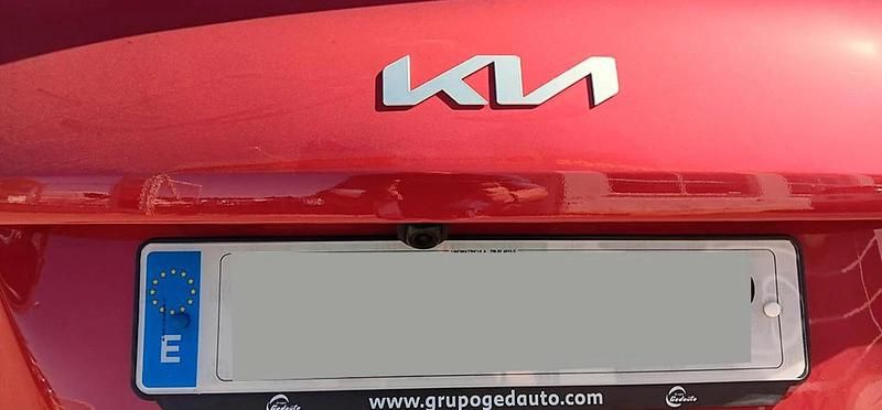 Nuevo Kia XCeed 101 CV (74 kW) 2025 Rojo SUV