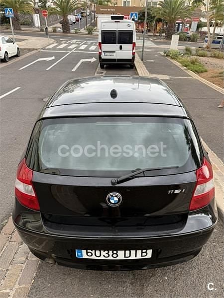 Usado BMW 118 129 CV (94 kW) 2005 Negro Utilitario
