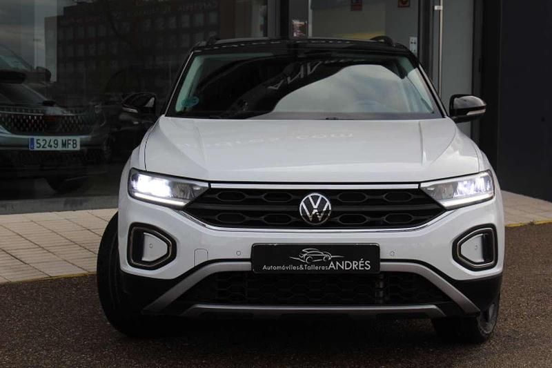 Usado VW T-Roc 116 CV (85 kW) 2023 Blanco SUV