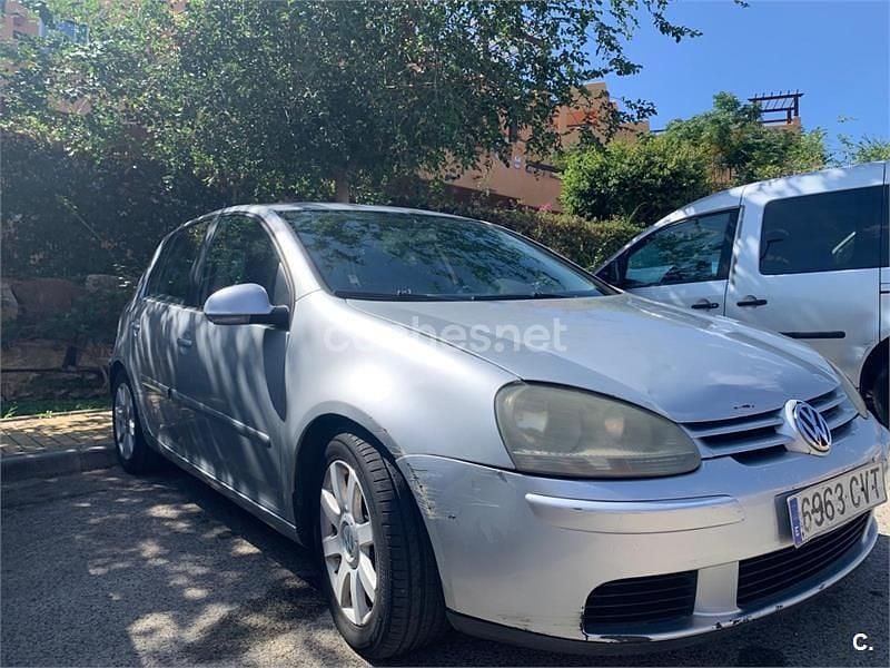 Gris / plata Usado 2004 VW Golf IV Sportline Berlina | 3800 € (Precio justo) - Imagen 1/4