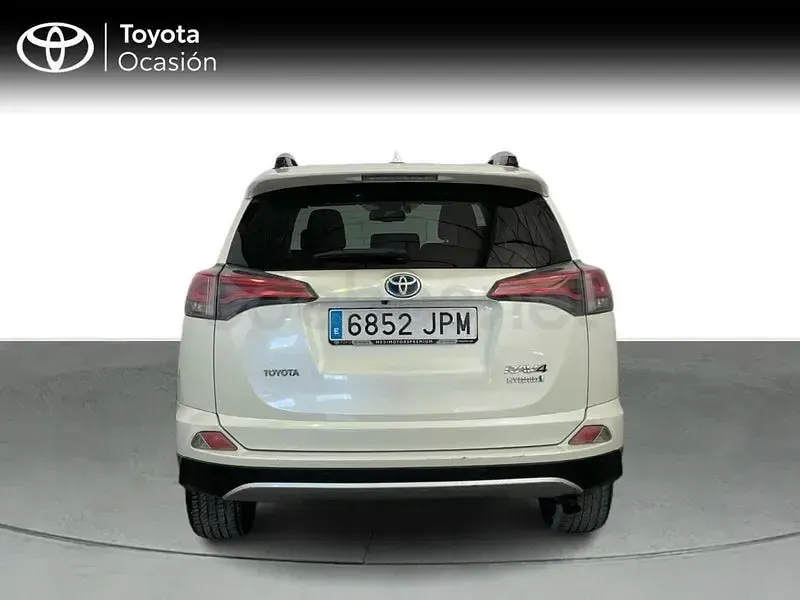 Usado Toyota RAV4 Hybrid Advance 197 CV (144 kW) 2016 Blanco SUV