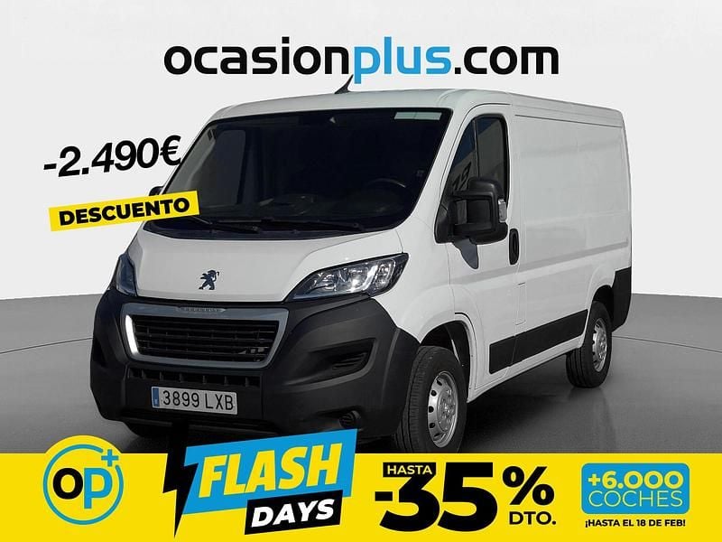 Blanco Usado 2022 Peugeot Boxer Van | 19.250 € (Precio justo) - Imagen 1/4