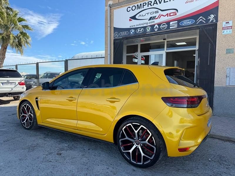 Usado Renault Mégane IV Trophy 300 CV (220 kW) 2023 Amarillo Berlina