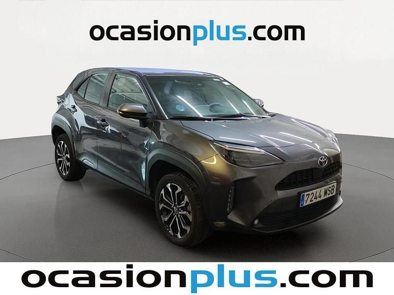Usado Toyota Yaris Cross Active 116 CV (85 kW) 2024 Blanco SUV