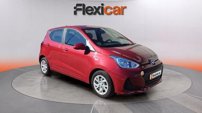 Rojo Usado 2018 Hyundai i10 GO! Utilitario | 7390 € (Buen precio) - Imagen 1/4
