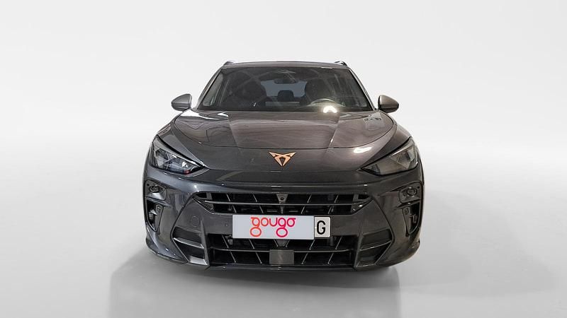 Usado Cupra Terramar 204 CV (150 kW) 2025 Gris / plata SUV