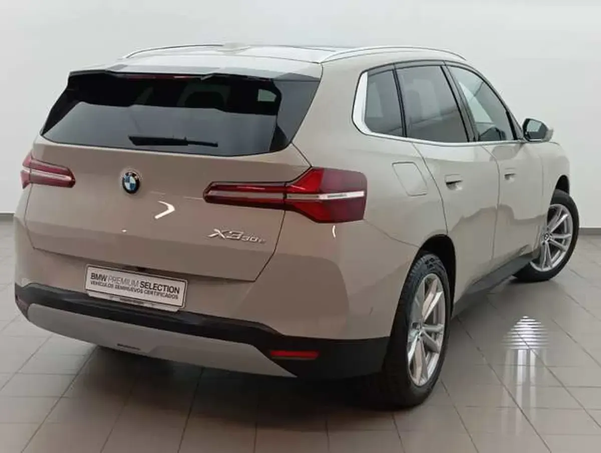 Usado BMW X3 Comfort Edition 299 CV (219 kW) 2026 Gris SUV