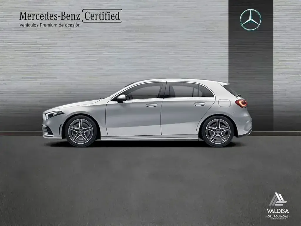 Usado Mercedes A250 AMG line 218 CV (160 kW) 2022 Gris