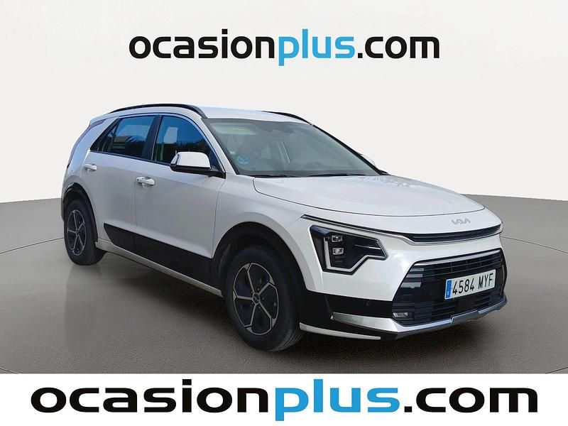 Usado Kia Niro 141 CV (103 kW) 2025 Blanco SUV