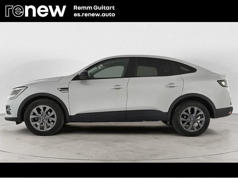 Käytetty Renault Arkana Evolution 140 HP (102 kW) 2025 Valkoinen Katumaasturi