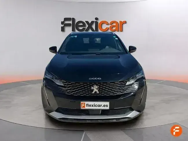 Usado Peugeot 5008 Allure 130 CV (95 kW) 2024 Negro SUV