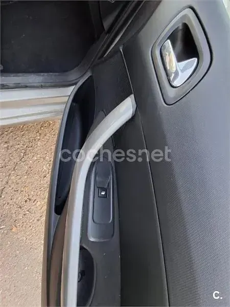 Usado Peugeot 308 Sport 90 CV (66 kW) 2009 Gris / plata Berlina